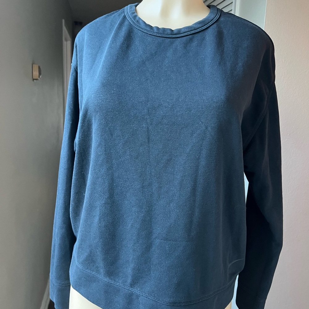 Classic Nike  crew neck sweater